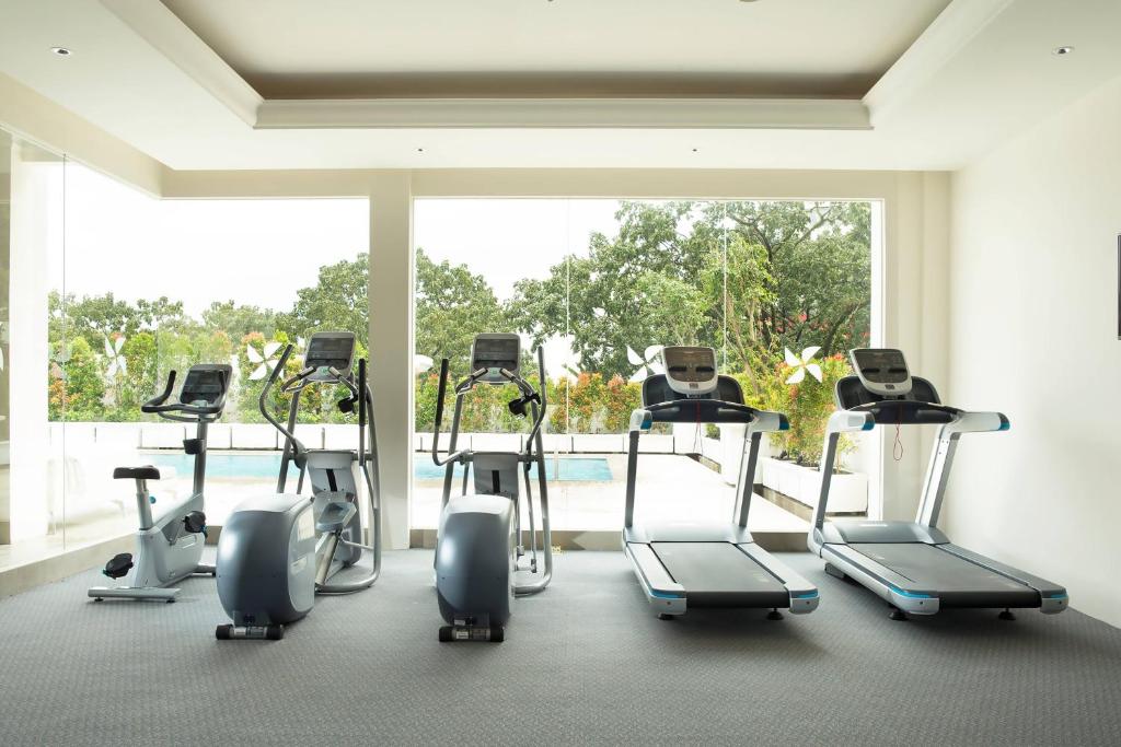 Phòng/tiện nghi tập thể dục tại Four Points by Sheraton Bandung