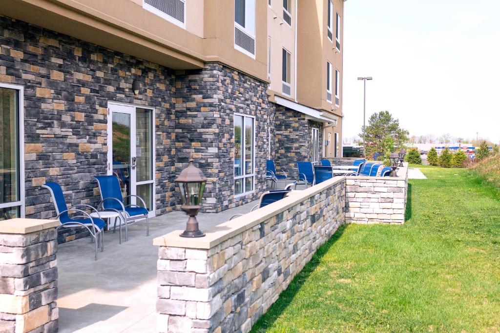 Fairfield Inn & Suites by Marriott Slippery Rock photo