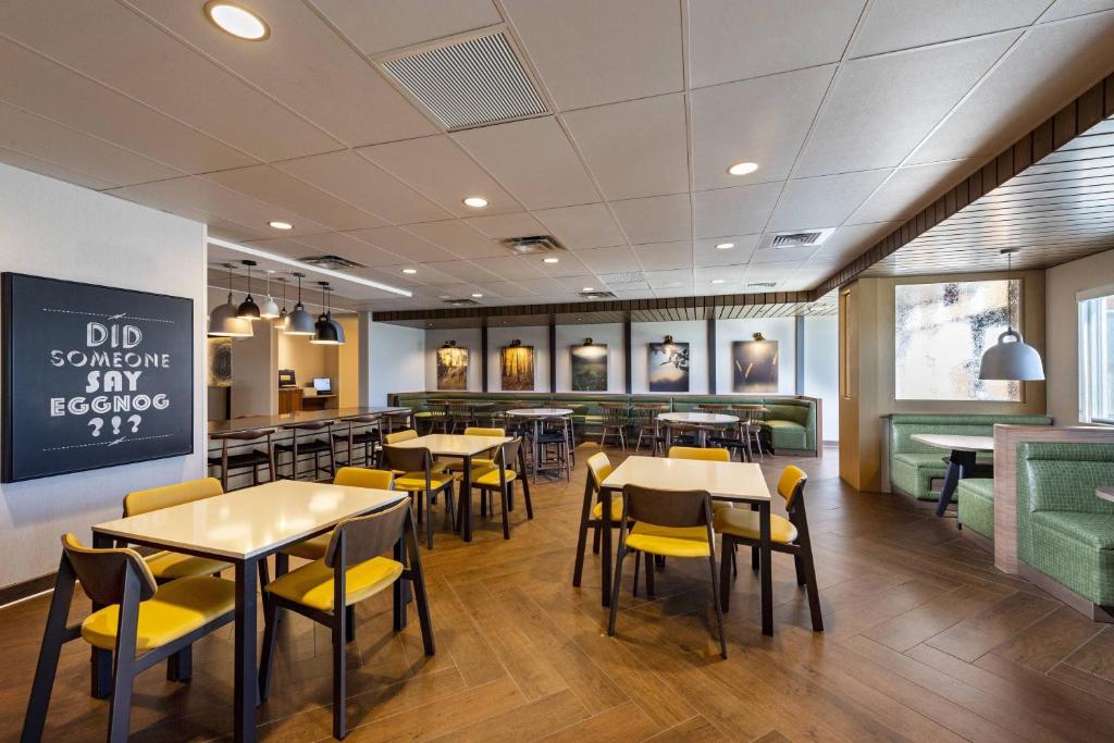 Fairfield Inn & Suites by Marriott Phoenix West/Tolleson photo