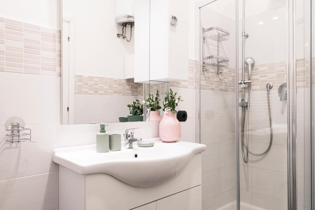 Kúpeľňa v ubytovaní Cozy apartament in Piazza 5 Giornate by Easylife