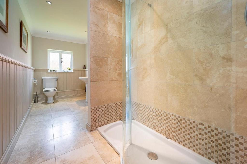 East Wing at Champaignes Toft, Mendlesham 8