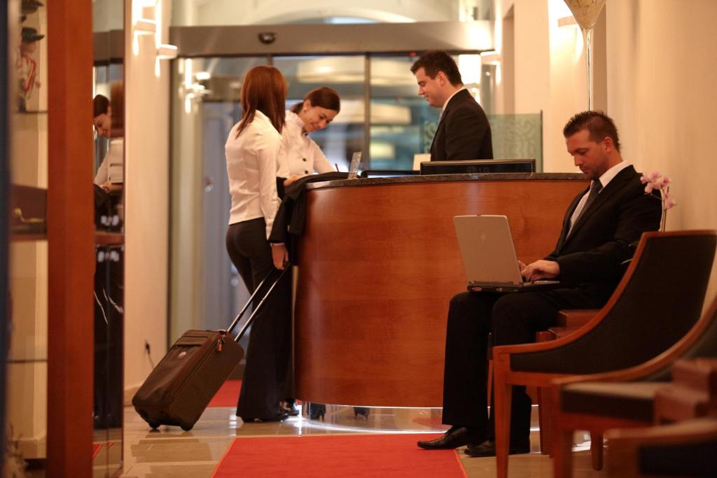 Hotel Ambassador - Resim 22