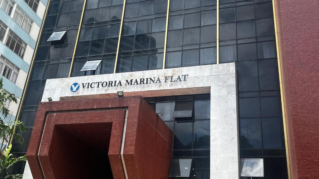 a building with a sign that reads victoria marmite fail at Sol Victoria Marina flat 804 PC imoveis in Salvador
