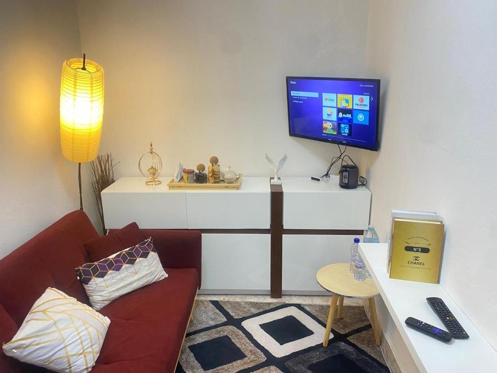 루방고에 위치한 Quarto salinha e WC에서 갤러리에 업로드한 사진