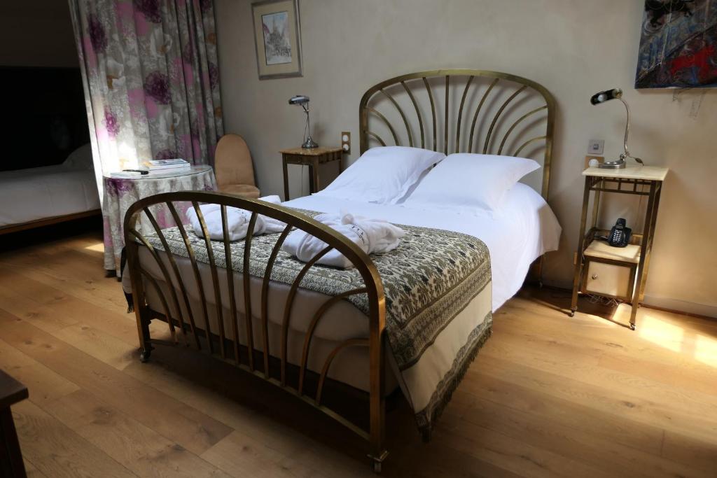 La Maison des Consuls - Chambre Quadruple Avec Douche