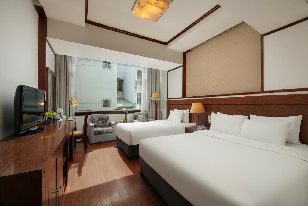 Suite Gia Đình