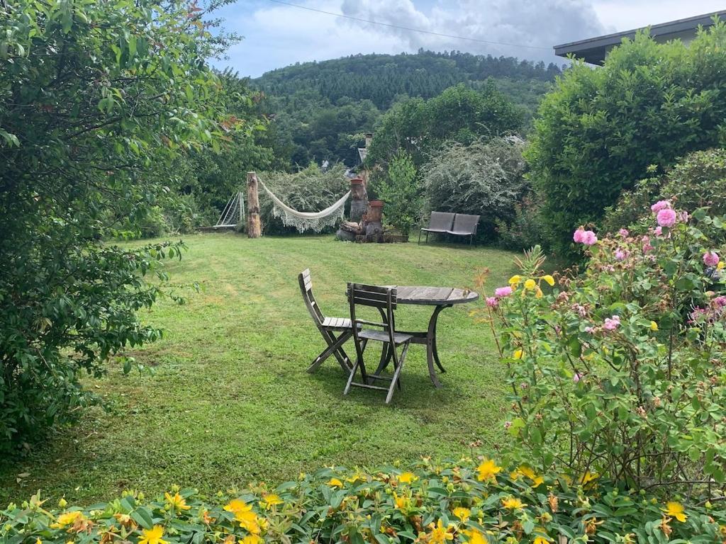 Espace privé dans un parc arboré – photo 6
