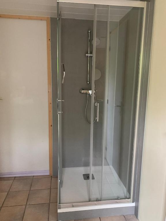 Espace privé dans un parc arboré – photo 3