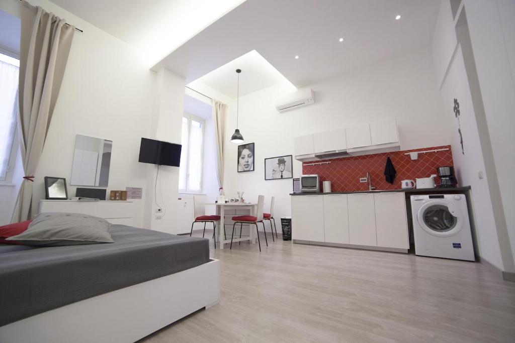 FLOUR SUITE JUNIOR - Rome Apartment