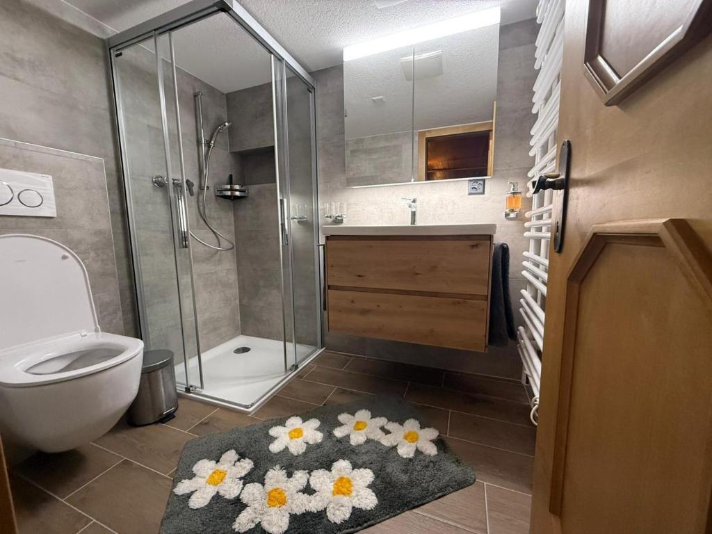 Koupelna v ubytování Chalet Talblick, alte Gasse 40