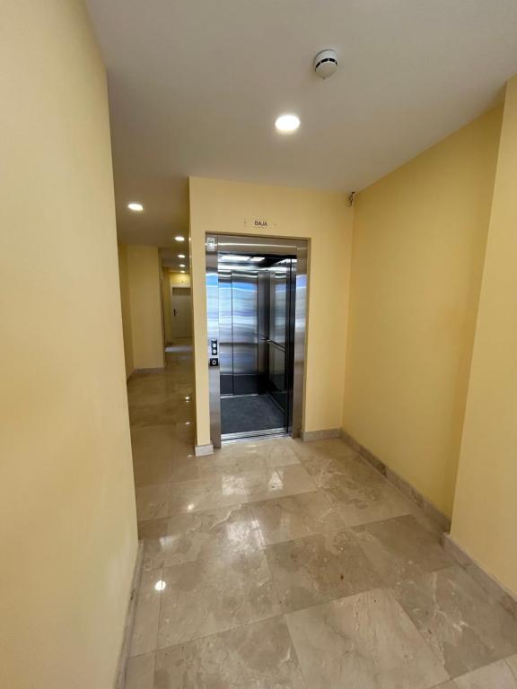 Apartamentos Turisticos Aeropuerto Barajas - 14