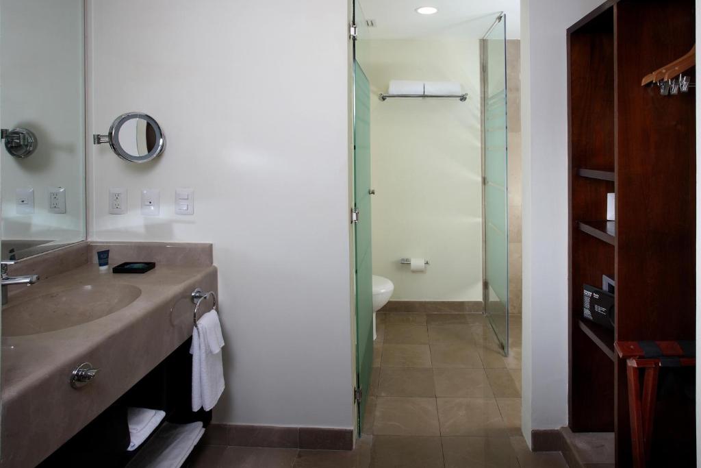 Koupelna v ubytování Four Points by Sheraton Veracruz
