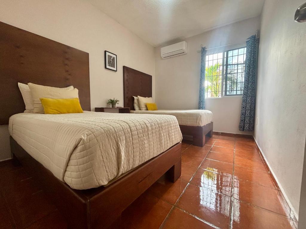 Postel nebo postele na pokoji v ubytování Casa Las Palmas, comfort and privacy