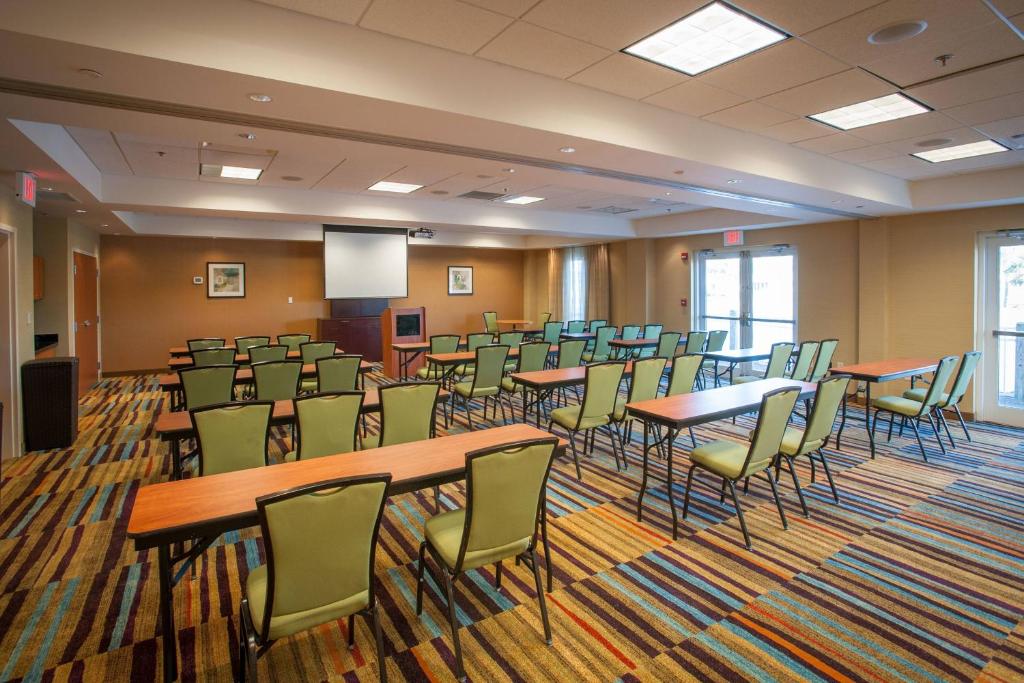 Fairfield Inn & Suites Orange Beach photo
