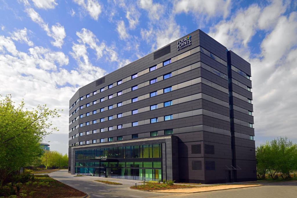 Four Points by Sheraton Warsaw Mokotow - Resim 2