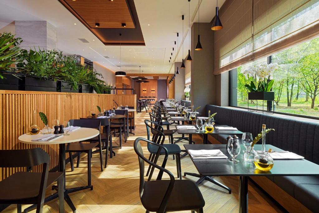 Four Points by Sheraton Warsaw Mokotow - Resim 16