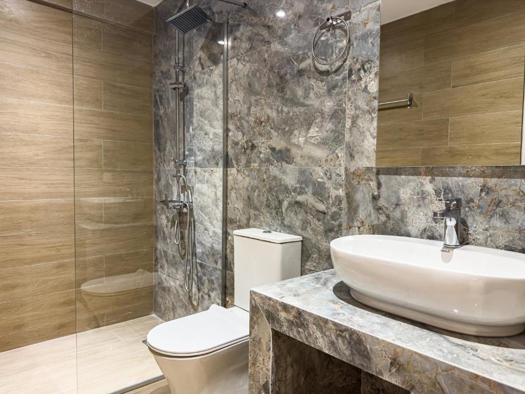 Brantouna Urban Vibes By ProLiving Hospitality - 14