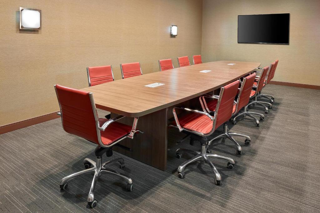 Four Points by Sheraton Edmonton West - Resim 19