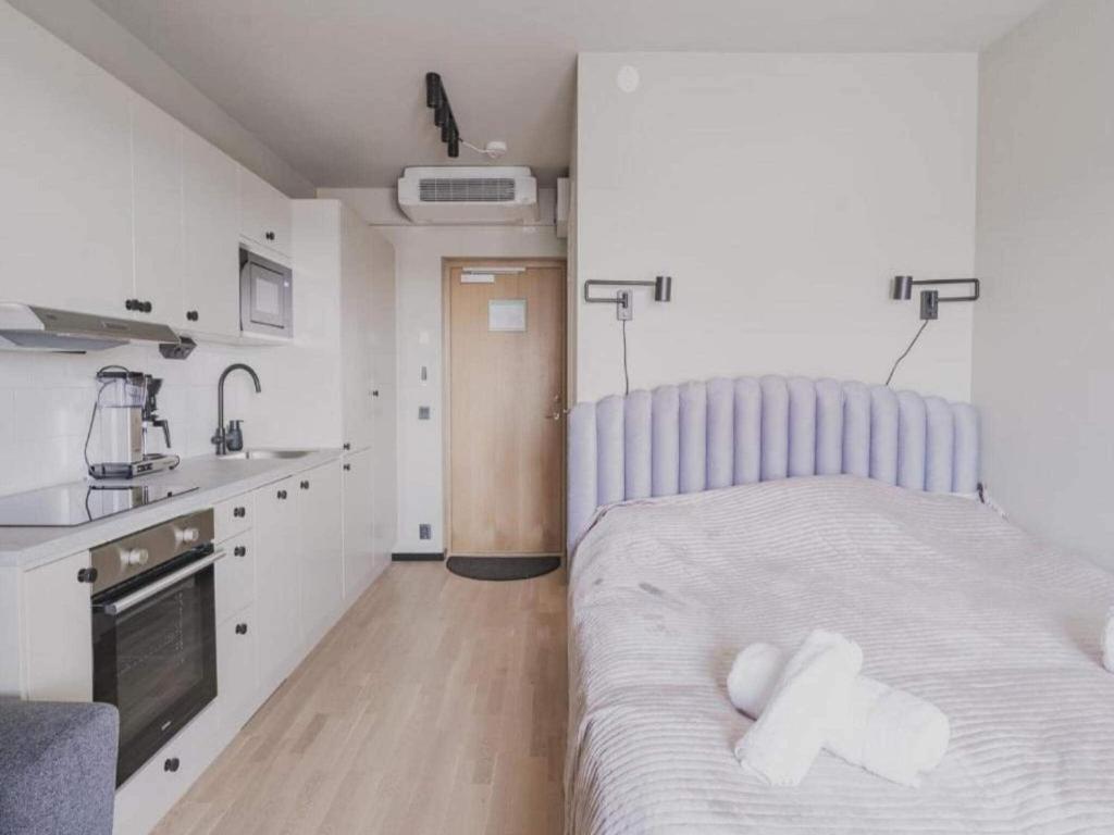 Kuchyň nebo kuchyňský kout v ubytování Small Double Room in Sölvesborg