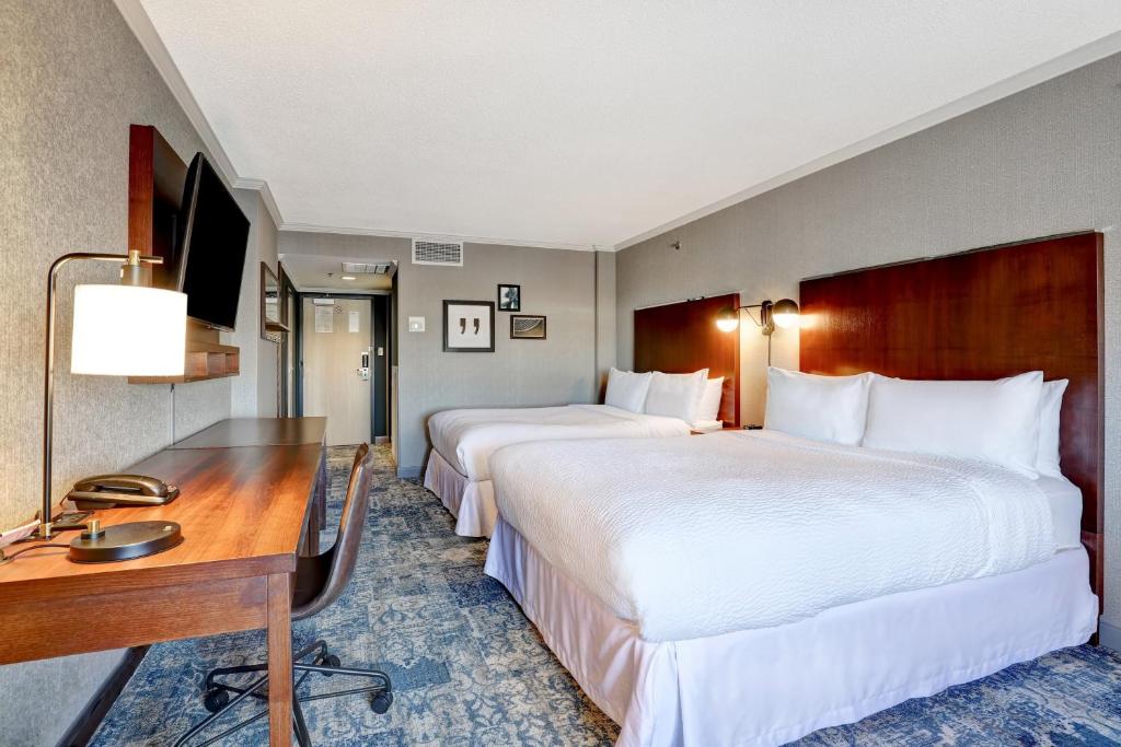 
Queen Room with Two Queen Beds
