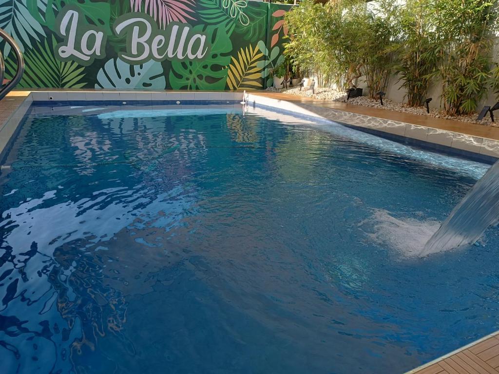 La Bella Lipa