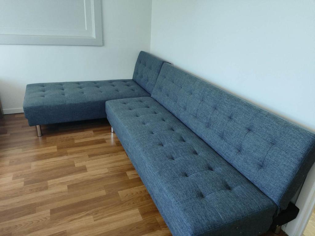 5 Beds including 1 Double Bed, 2 single Beds, 2 Double Sofa Beds, Suite 4, 37 Totara Avenue, New Lynn - Resim 14