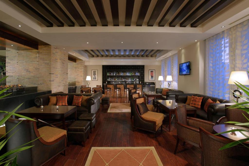 Posezení v ubytování Tsaghkadzor Marriott Hotel