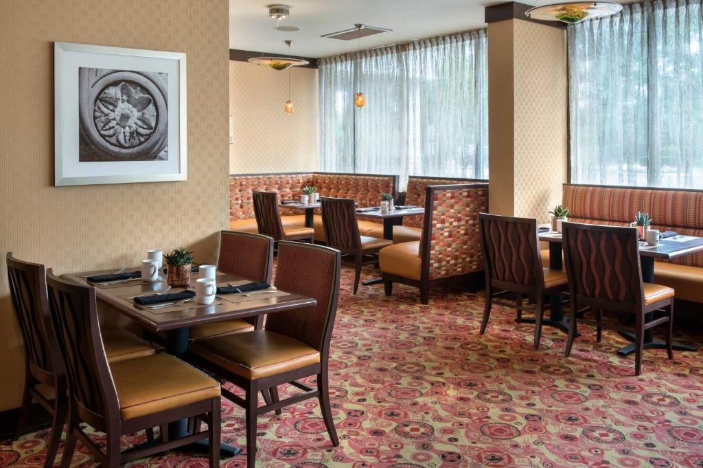 Posezení v ubytování Marriott Saddle Brook