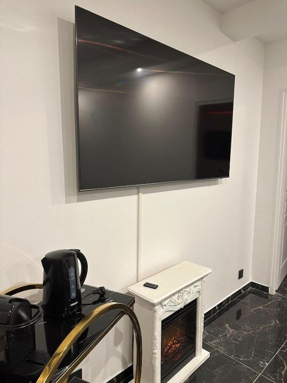 Photo de la galerie de l'établissement Appartement spa jaccuzi, à Cramoisy