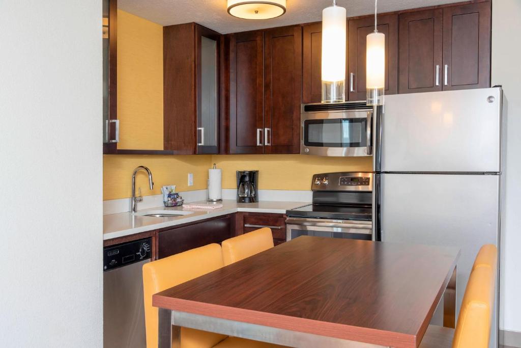 Residence Inn by Marriott Akron South/Green - Suite De Dos Dormitorios: No Fumar