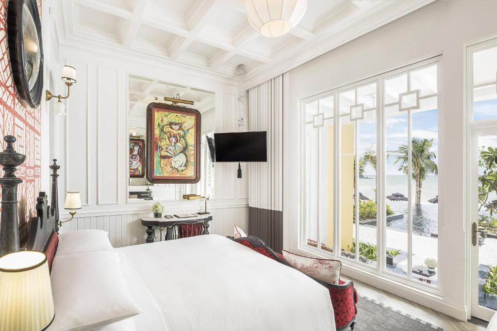 JW Marriott Phu Quoc Emerald Bay Resort & Spa - 2