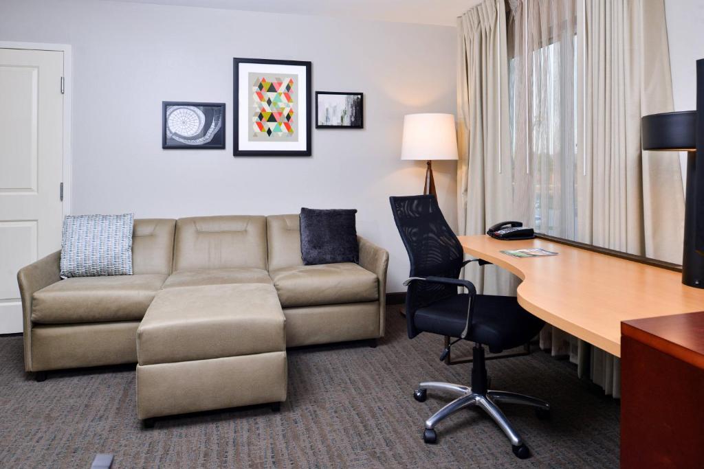 Residence Inn by Marriott Coralville - King Studio Avec Canapé-lit