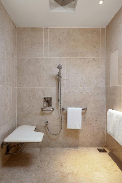 JW Marriott Hotel Hanoi - 5