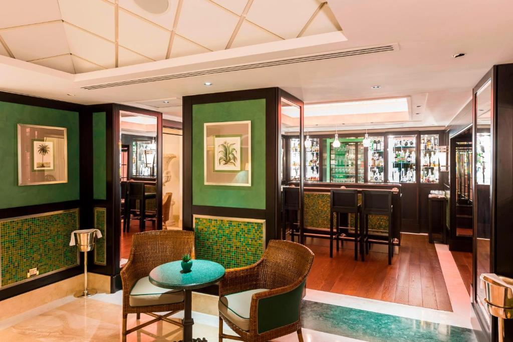 Rome Marriott Grand Hotel Flora - Resim 43