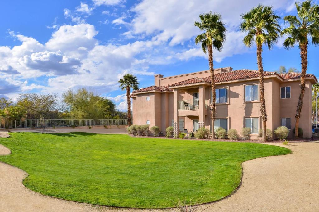 Zahrada ubytování Residence Inn Palm Desert