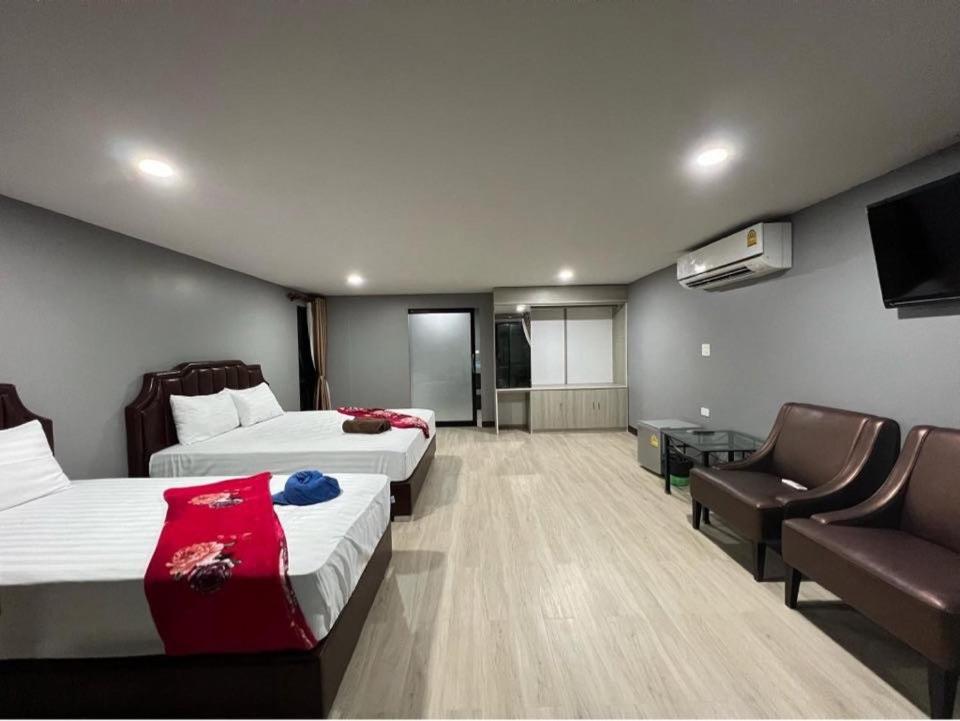 Chomview Resort - Triplo Stanza Con Balcone