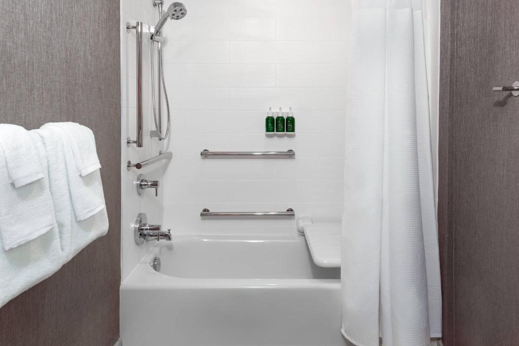 SpringHill Suites by Marriott Lakeland photo