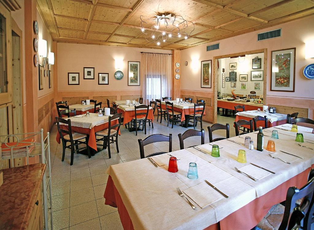 Restaurace v ubytování Hotel Antichi Cortili