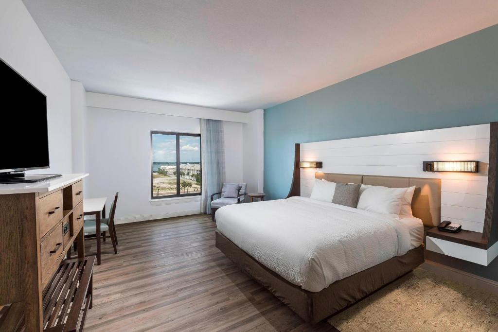 SpringHill Suites by Marriott Navarre Beach - 