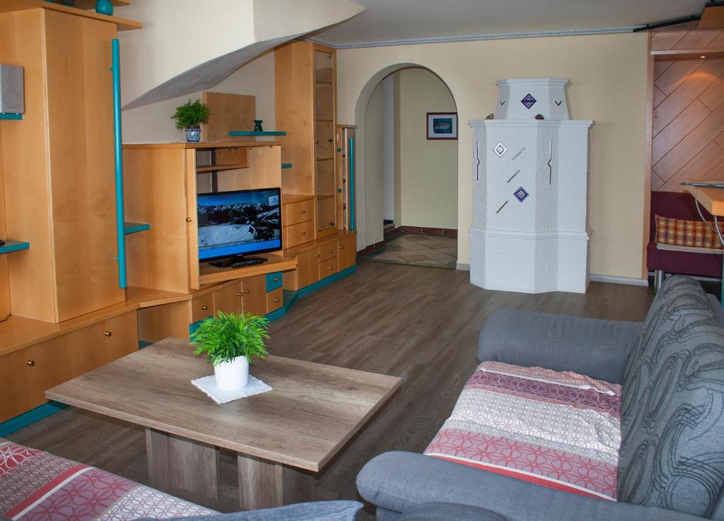 Kuchyňa alebo kuchynka v ubytovaní Appartement Schaubensteiner