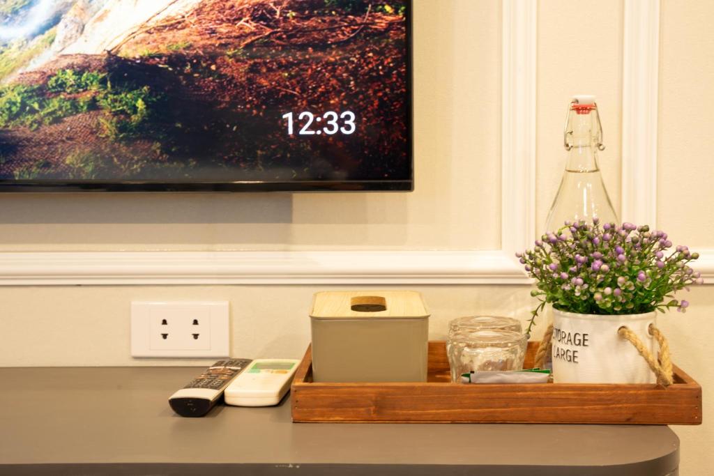 TV a/nebo společenská místnost v ubytování Spring Home Hà Nội