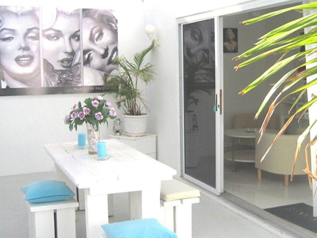 Fotografie z fotogalerie ubytování Appartement Chandon 4 pers v destinaci Willemstad