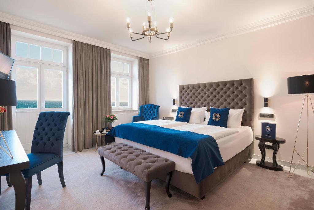 Postel nebo postele na pokoji v ubytování meergut HOTELS