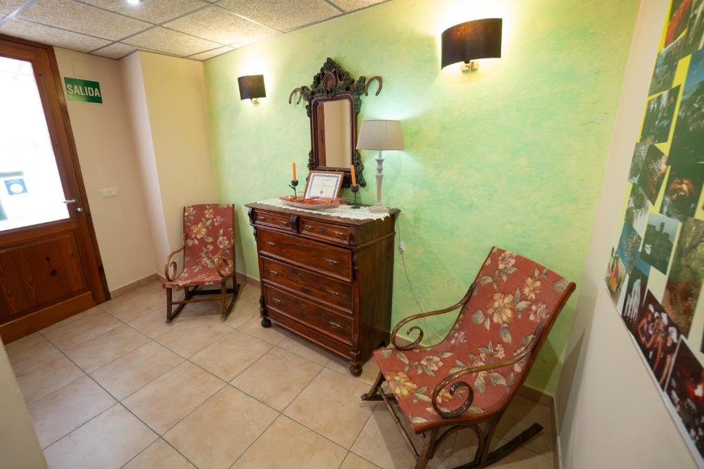 Posezení v ubytování Hotel Rural L'Antic Portal