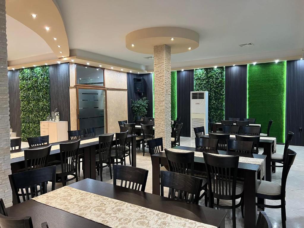 Restaurace v ubytování Плувен комплекс Фъц