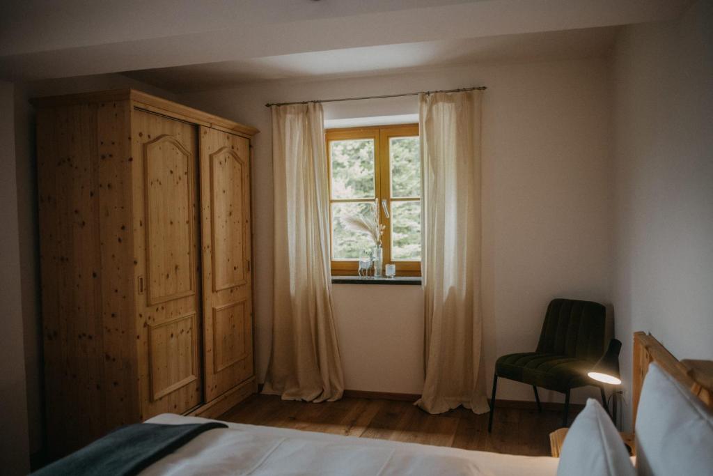 Salzbergalm - Apartment Mit Bergblick Und Terrasse