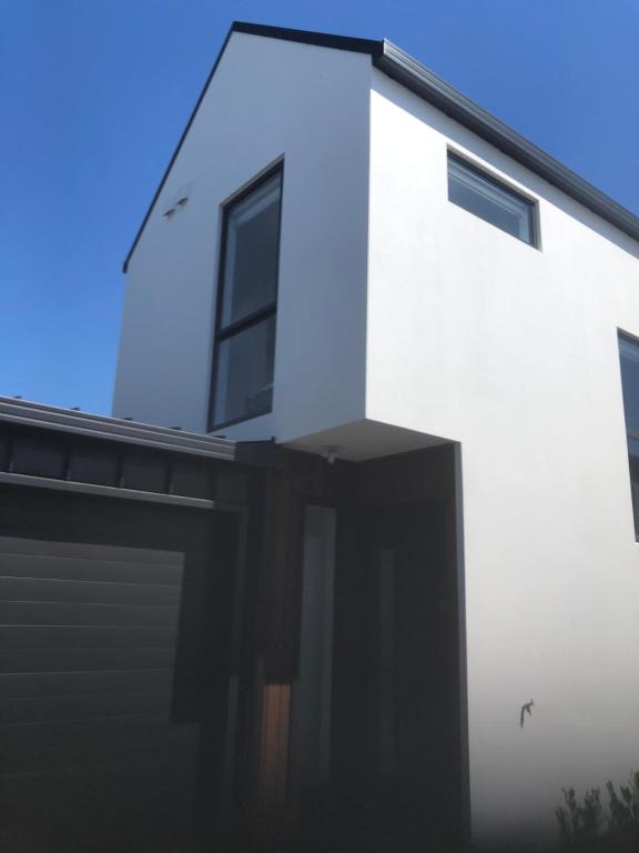 Modern 3BR Escape 3 Private Baths Rare Garage Perfect for Groups - Resim 23