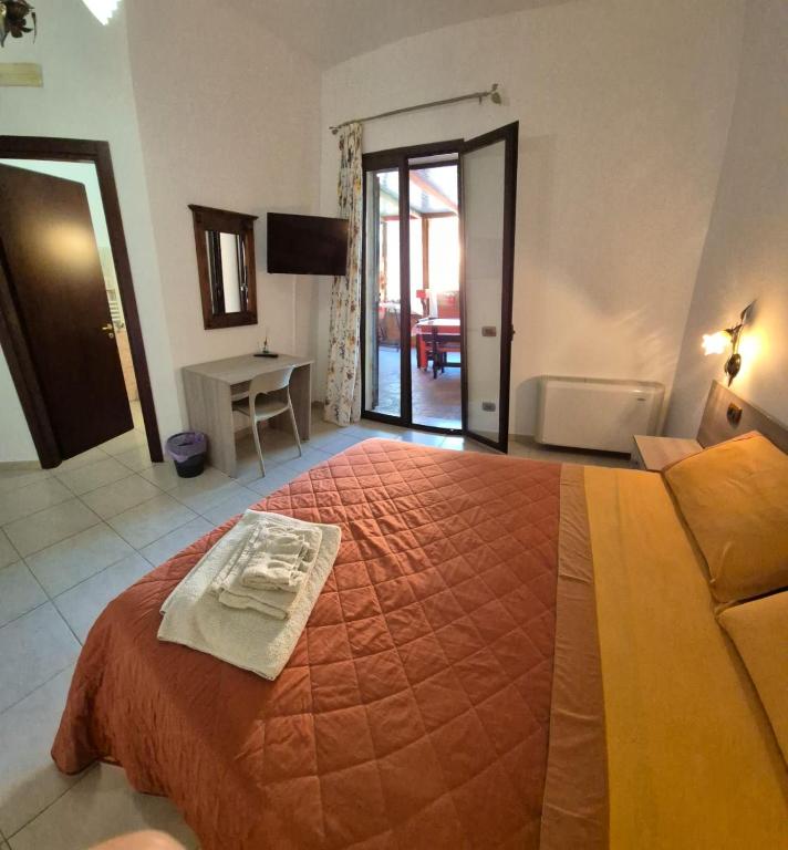 Villa Jolanda & Carmelo - Double Room