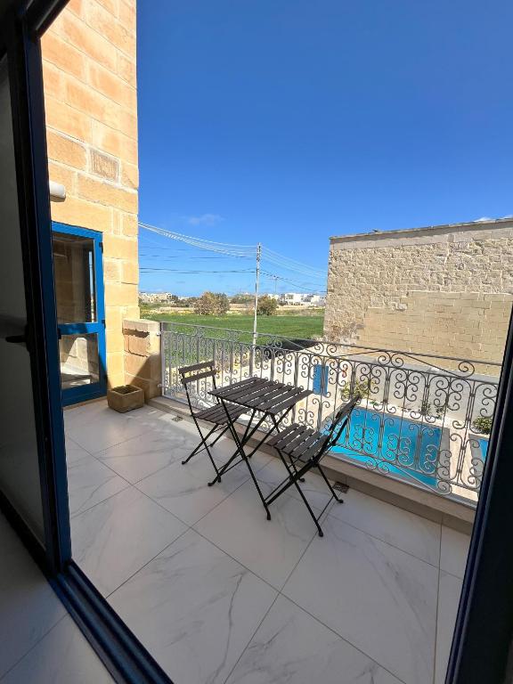 Fiftyfour West Boutique Living - 7