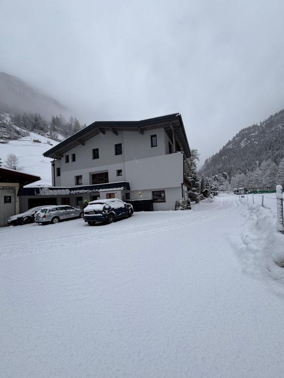 Appartements Karlinger during the winter